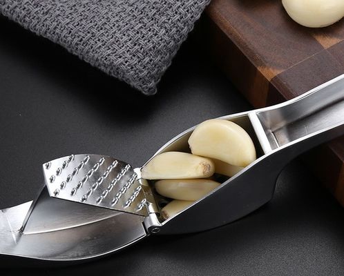 Przesycznik czosnkowy do produkcji żywności Przesycznik tłoczący, tłocznik imbiru, odkurzacz, wyciskacz 16*3cm Wielopłaszczyźnia do kuchni