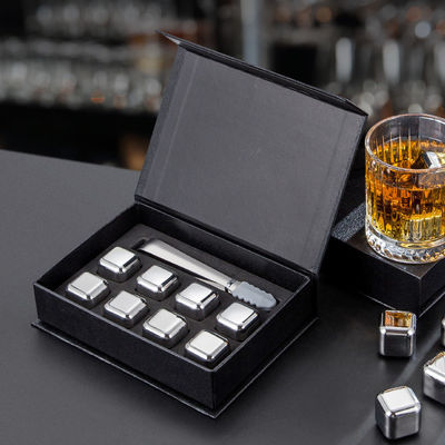 Design Whiskey Ice Stone Set 8 sztuk kostek ze stali nierdzewnej z pudełkiem podarunkowym Tong And EVA