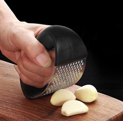 Najlepiej sprzedający się Hot Garlic Press Peeler Manual Stal nierdzewna do narzędzi owocowo-warzywnych