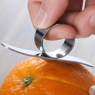 430 Pierścień ze stali nierdzewnej Mini Size Fruit Peeler Kitchen Gadget Manual Orange Peeler Sliver